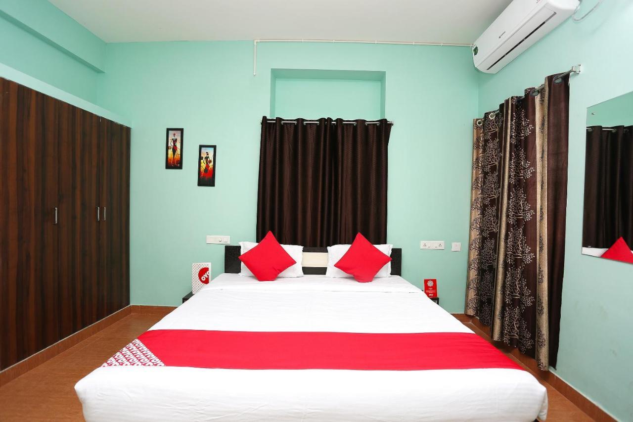 Oyo 17276 The Maple Tree Hotels Bhubaneswar Eksteriør billede