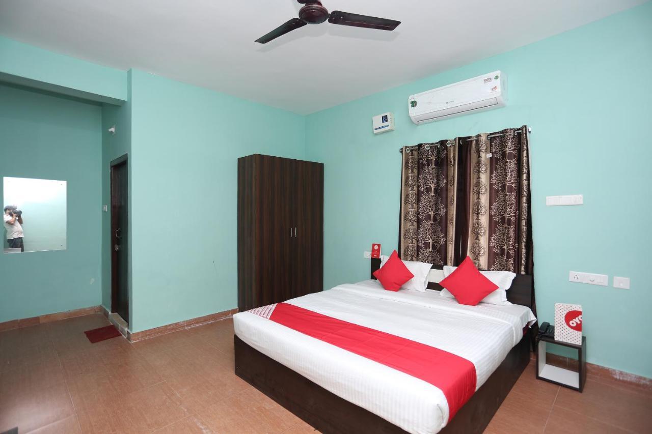Oyo 17276 The Maple Tree Hotels Bhubaneswar Eksteriør billede
